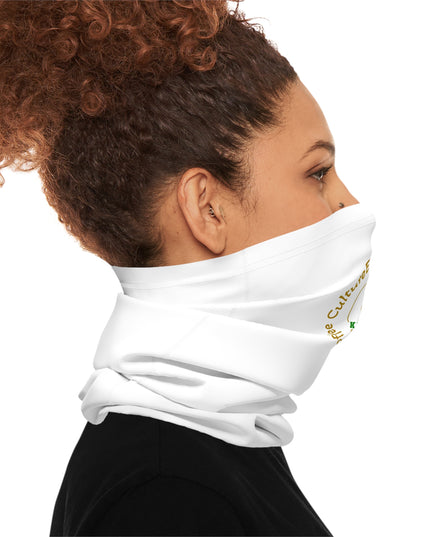 A breathable, lightweight neck gaiter designed for active days in the sun. Soft polyester microfiber moves with you and pulls moisture away so skin stays cool during long hikes, road rides, gardening sessions, or outdoor work. 